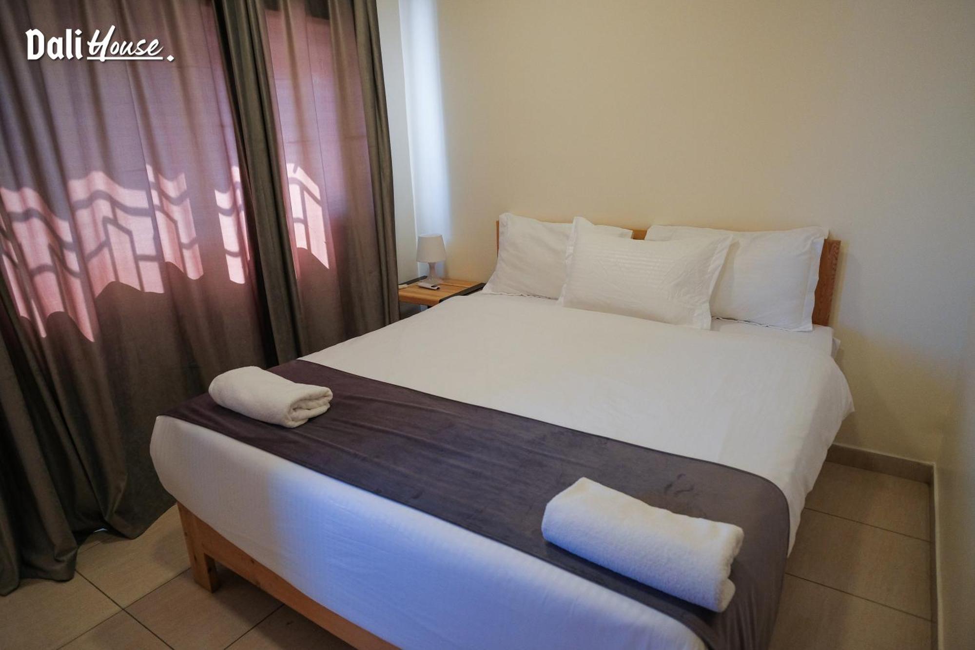 Dali House Hotel Amman Bagian luar foto